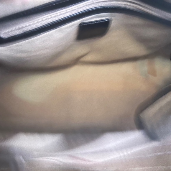 Burberry bag - Picture 4 of 5